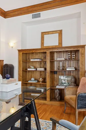 $1,300,000 | 1912 Irving Avenue South, Minneapolis, MN 55403