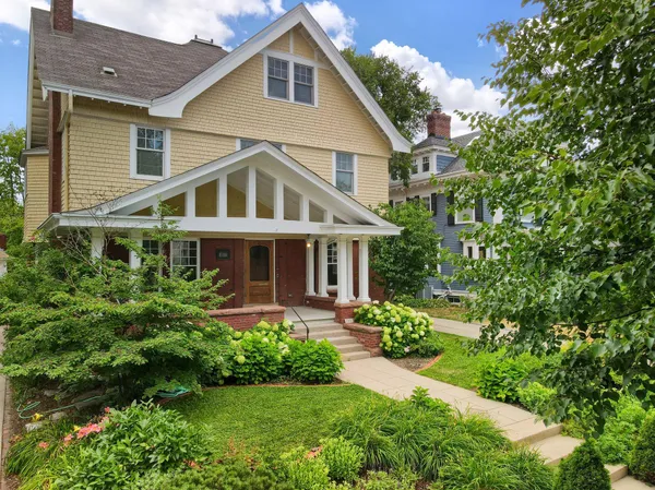 $1,300,000 | 1912 Irving Avenue South, Minneapolis, MN 55403