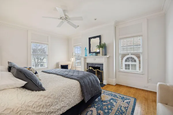 $1,300,000 | 1912 Irving Avenue South, Minneapolis, MN 55403