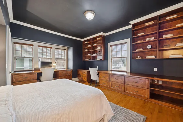 $1,300,000 | 1912 Irving Avenue South, Minneapolis, MN 55403