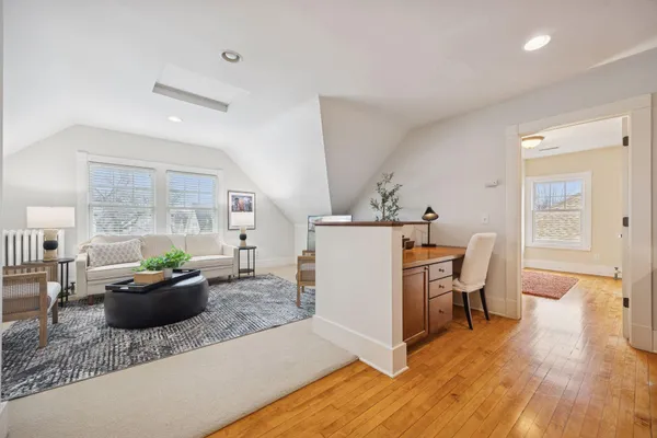 $1,300,000 | 1912 Irving Avenue South, Minneapolis, MN 55403