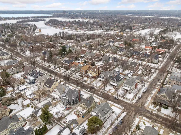 $1,300,000 | 1912 Irving Avenue South, Minneapolis, MN 55403