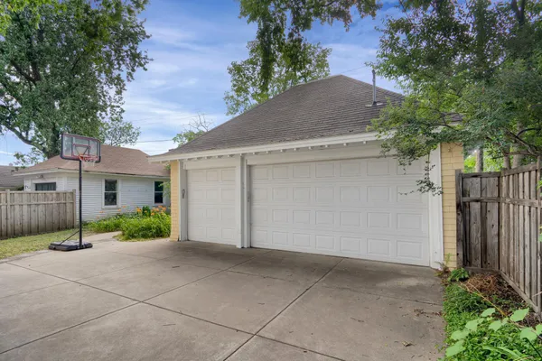 $1,300,000 | 1912 Irving Avenue South, Minneapolis, MN 55403
