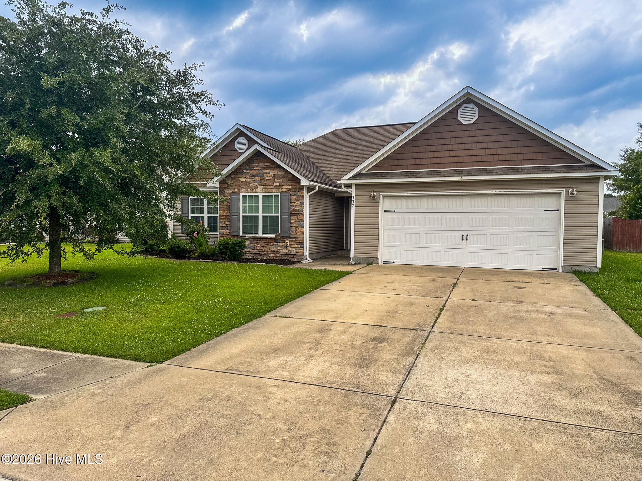 337 Kingston Road Jacksonville, NC 28546 - Photo 2 of 17