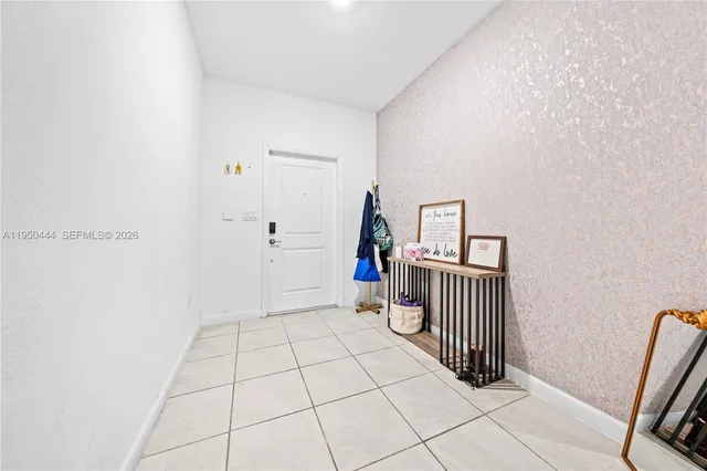 $3,700 | 25557 Southwest 109th Avenue, Unit 25557, Homestead, FL 33032