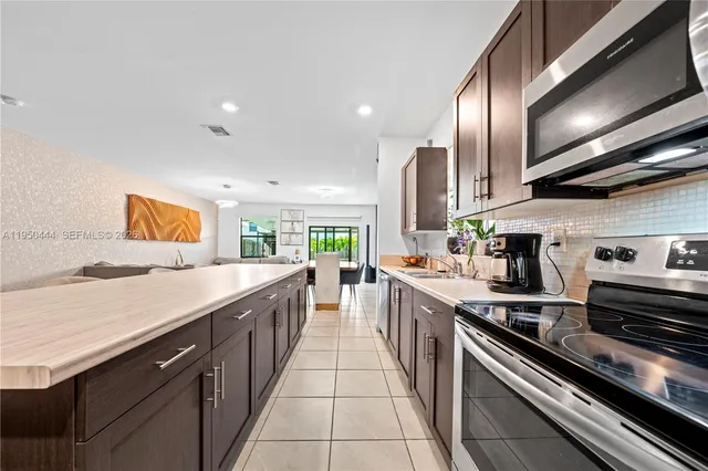 $3,700 | 25557 Southwest 109th Avenue, Unit 25557, Homestead, FL 33032