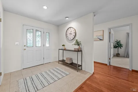 $1,695,000 | 2004 Oak Circle, Yountville, CA 94599