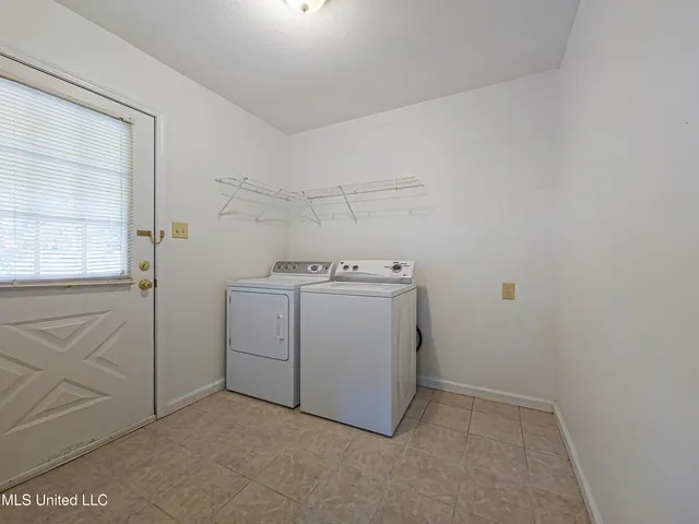 $329,000 | 226 Boggs Circle, Long Beach, MS 39560