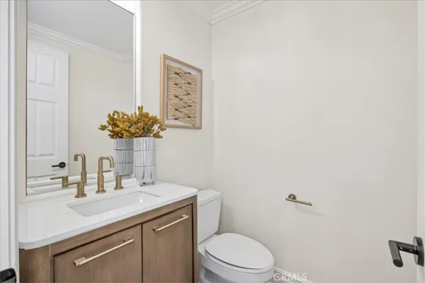 $2,188,000 | 12 Via Cancion, San Clemente, CA 92673