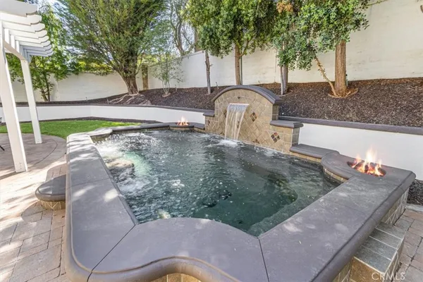 $2,188,000 | 12 Via Cancion, San Clemente, CA 92673