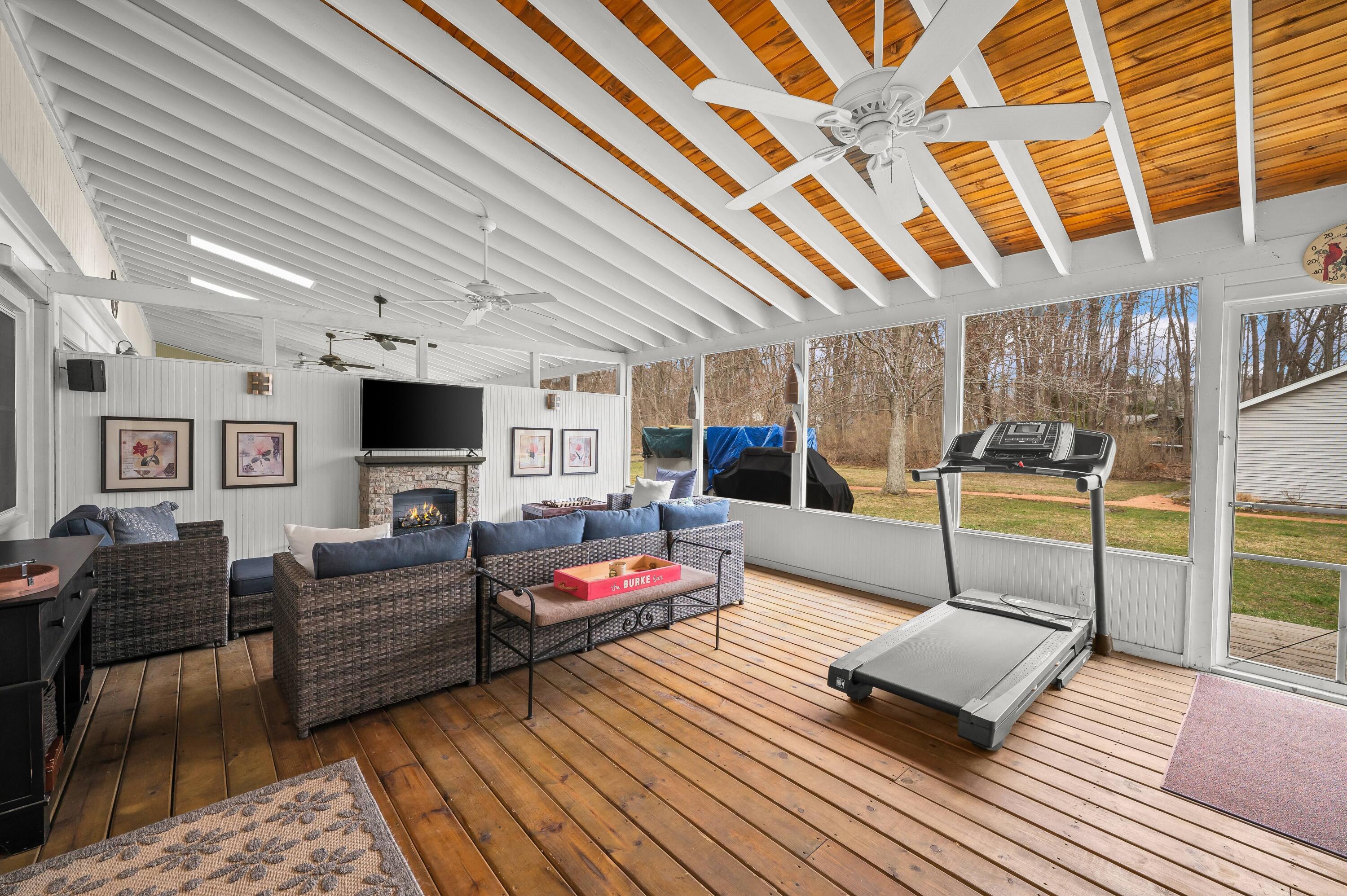 15577 Victor Road, Unit 5 Union Pier, MI 49129 - Photo 18 of 25 18DSC_8550