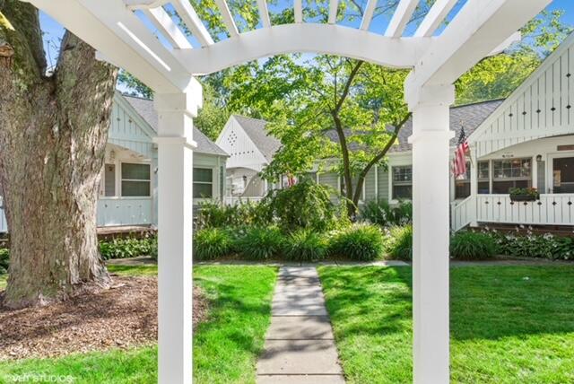 15577 Victor Road, Unit 5 Union Pier, MI 49129 - Photo 2 of 25 1