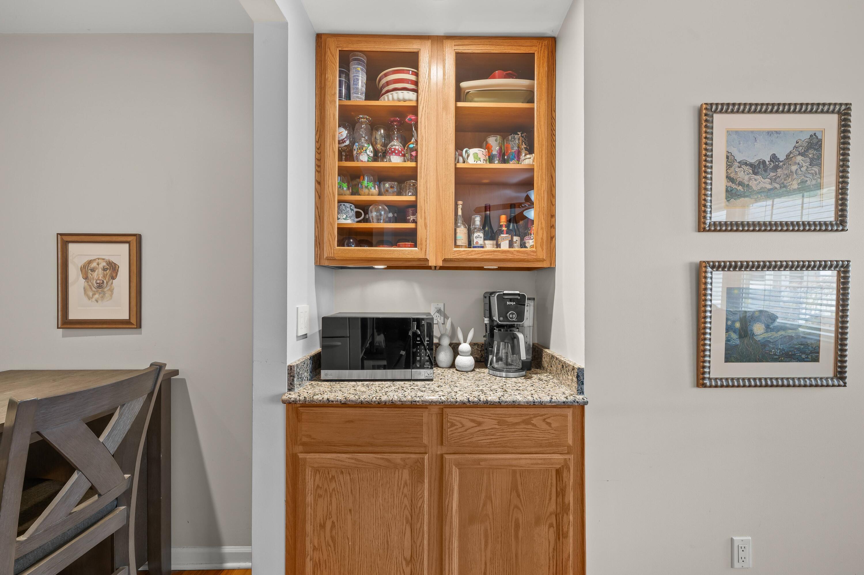 15577 Victor Road, Unit 5 Union Pier, MI 49129 - Photo 10 of 25 10DSC_8625