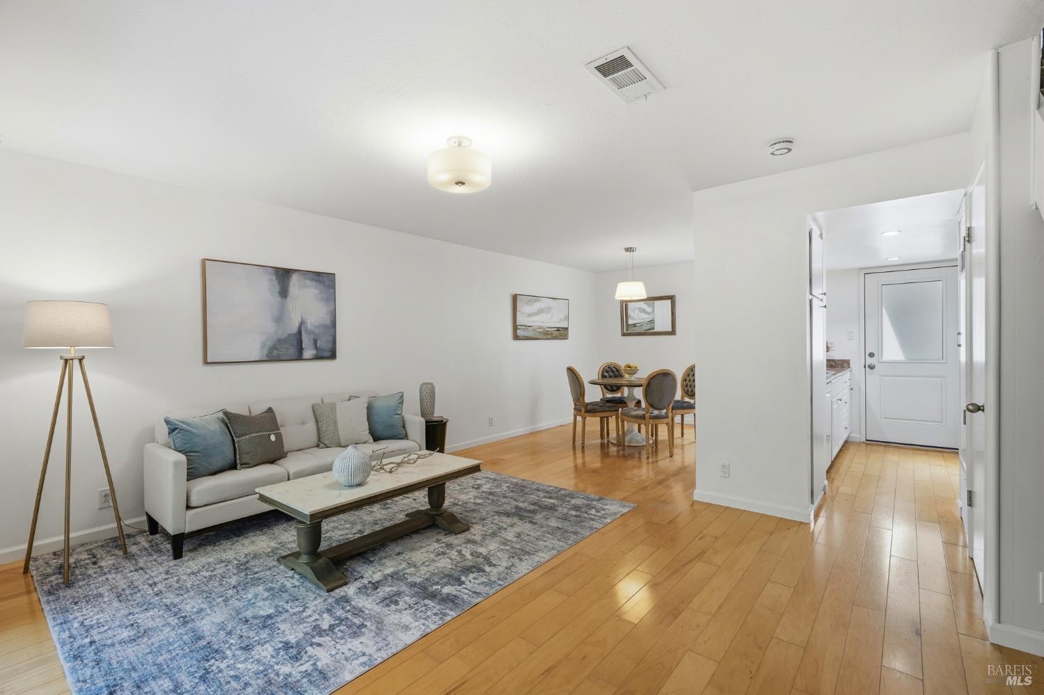 245 Roundtree Way San Rafael, CA 94903 - Photo 6 of 26