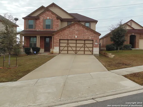 $1,999 | 10903 Fox Crest, Live Oak, TX 78233