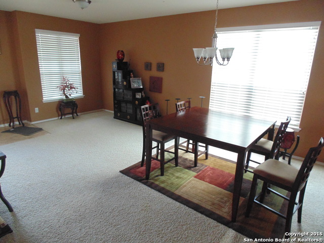 10903 Fox Crest Live Oak, TX 78233 - Photo 10 of 25