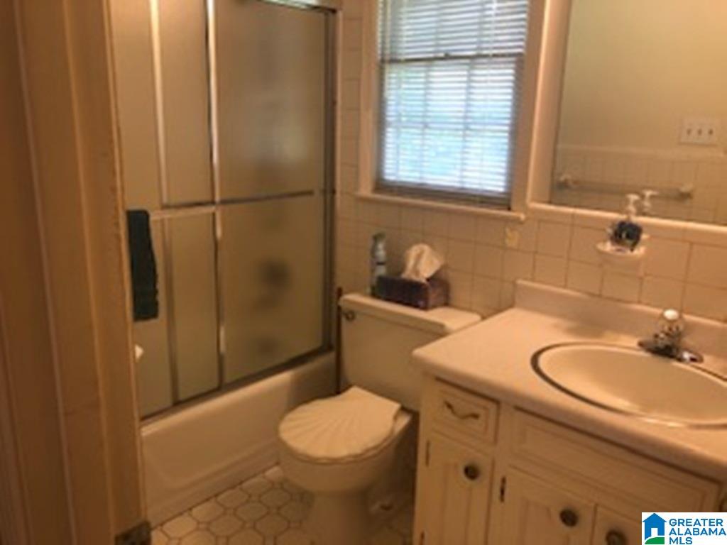 106 Robin Circle Talladega, AL 35160 - Photo 6 of 37