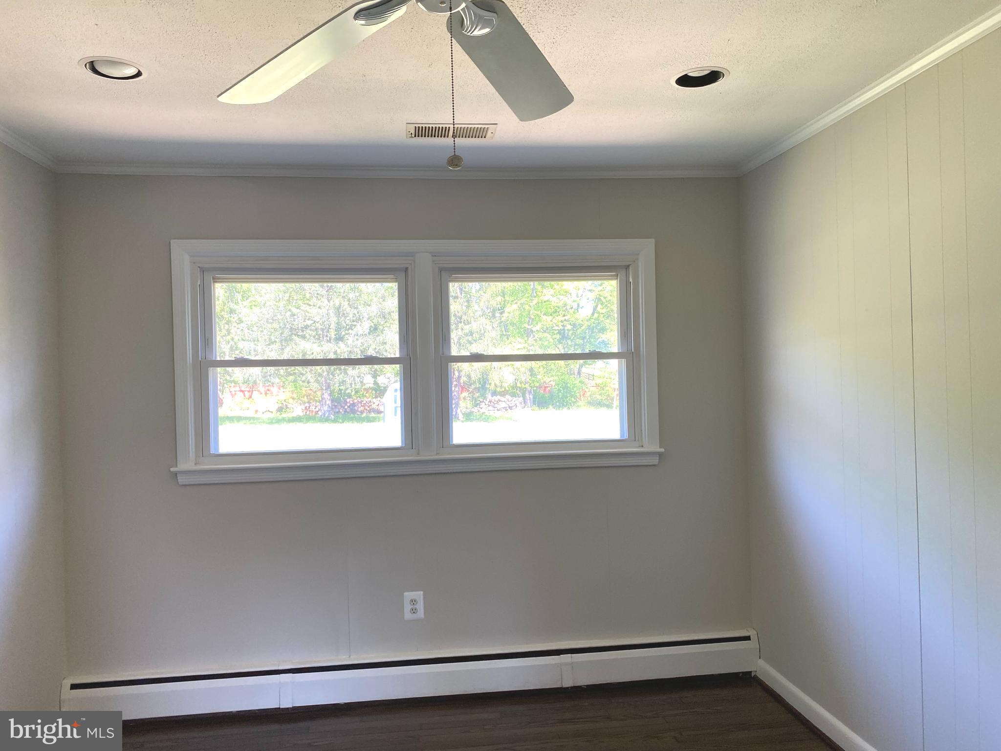 5072 Rock Springs Road Warrenton, VA 20187 - Photo 14 of 28 an empty room with a window