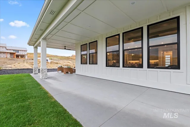 $919,900 | 6963 North Cairnhill Way, Eagle, ID 83616