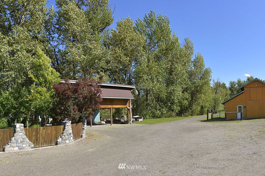26 Beaver Pond Road Twisp, WA 98856 - Photo 29 of 31 a view of a house with a outdoor space
