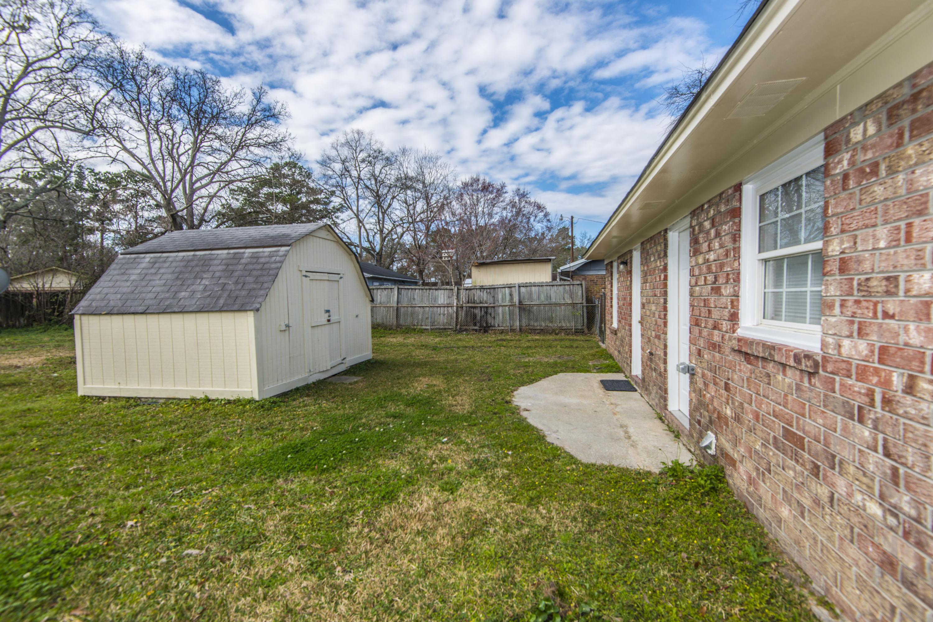218 Arbor Road Summerville, SC 29485 - Photo 12 of 24 _DSC3438