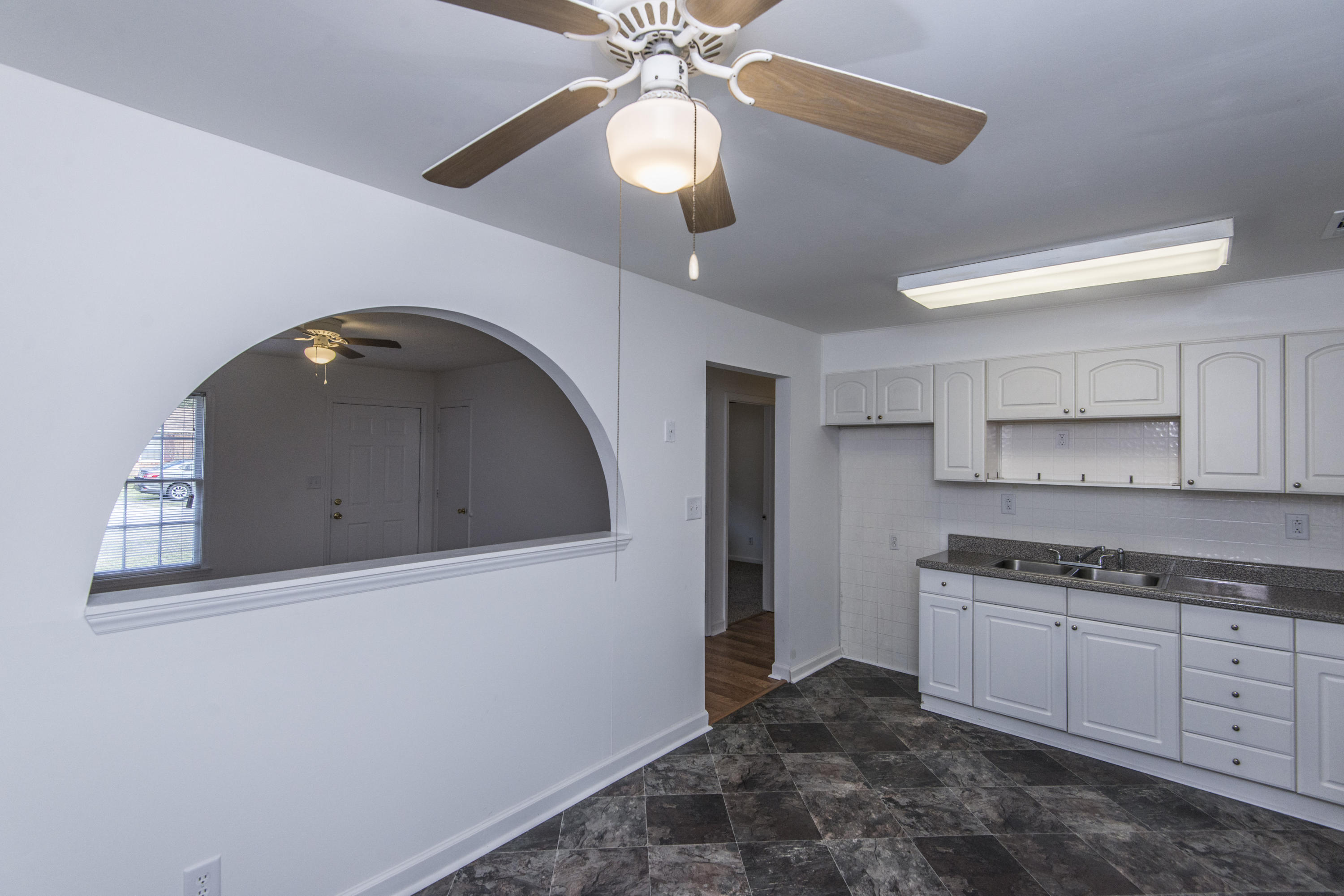 218 Arbor Road Summerville, SC 29485 - Photo 14 of 24 _DSC3450