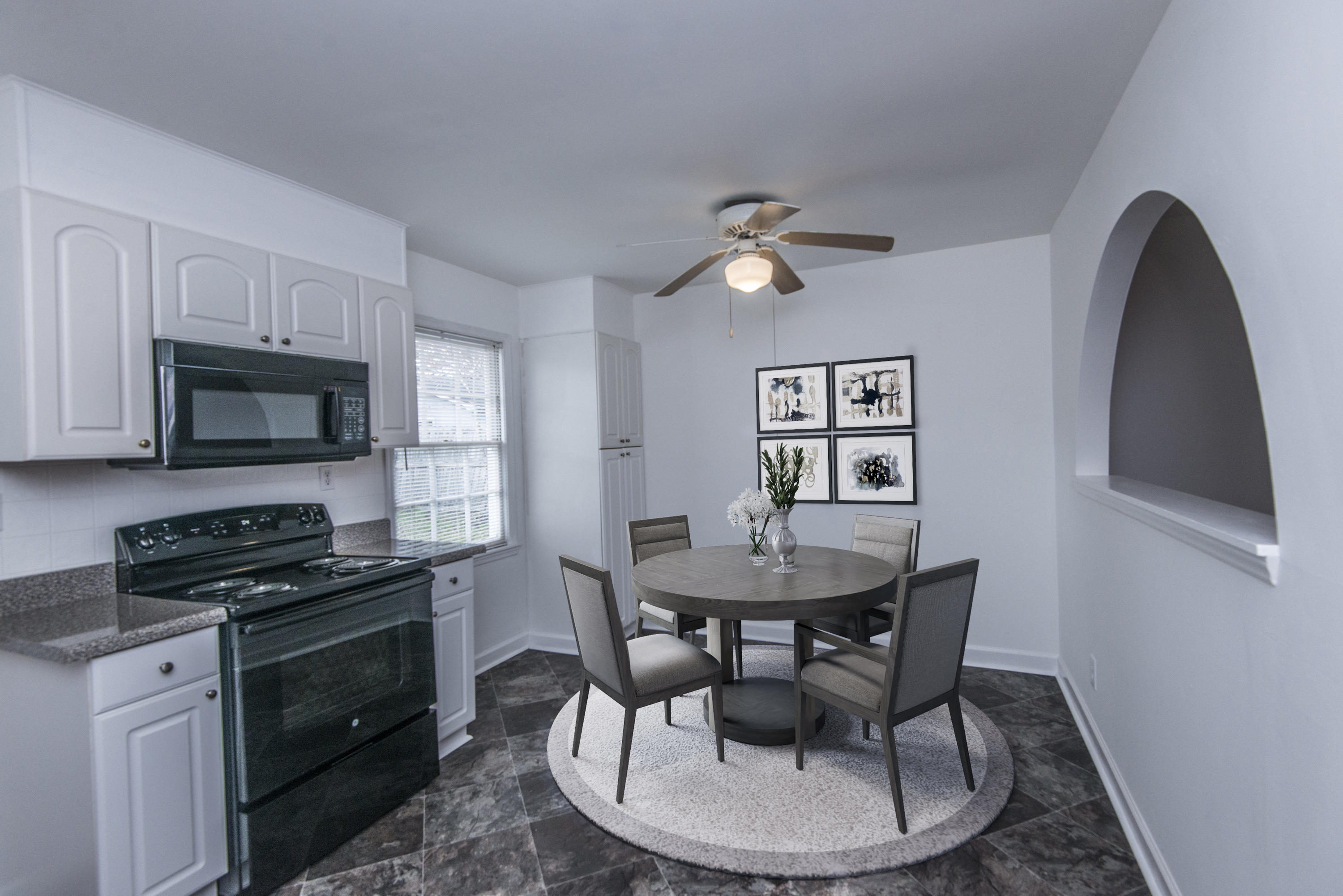 218 Arbor Road Summerville, SC 29485 - Photo 3 of 24 Kitchen (1)