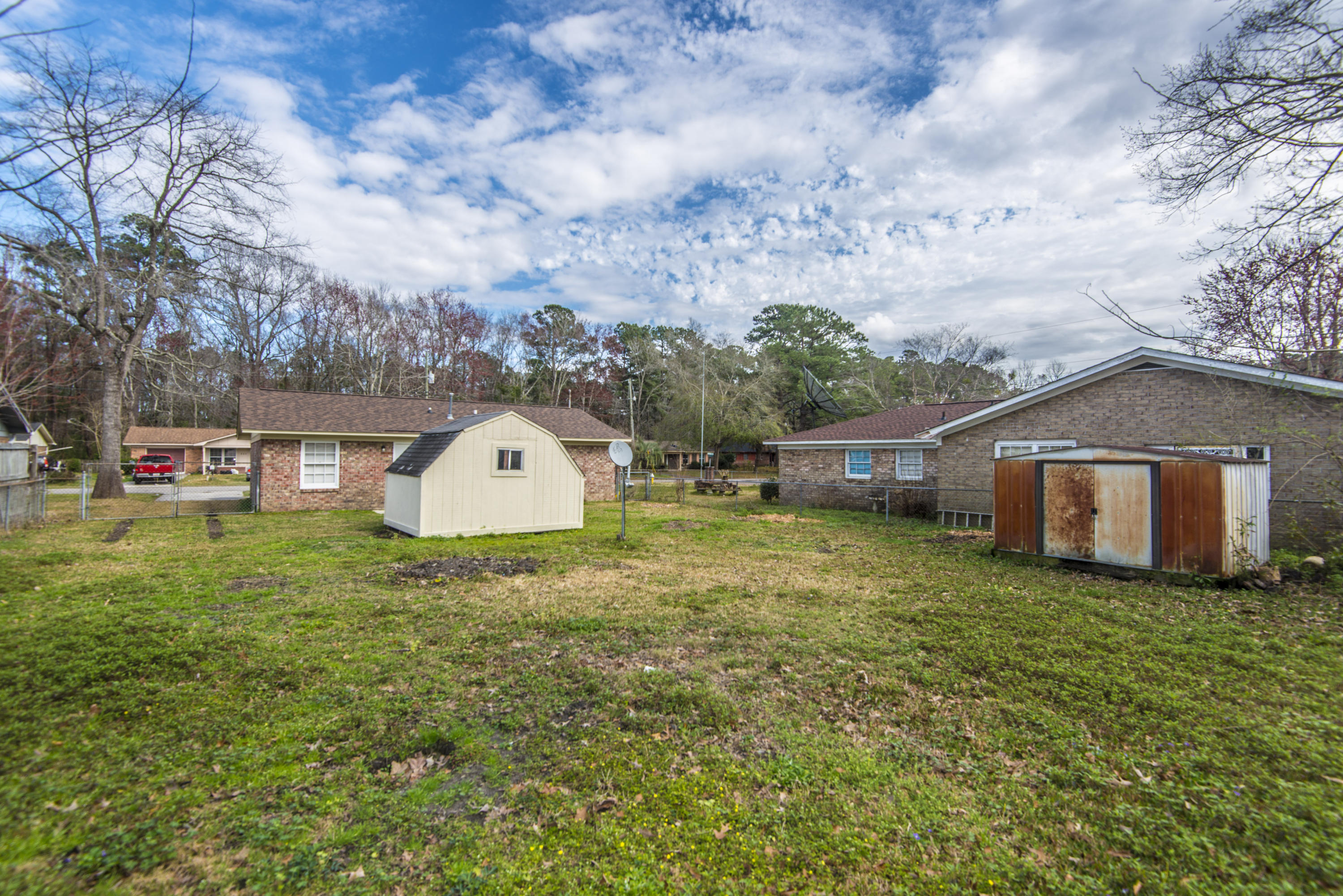 218 Arbor Road Summerville, SC 29485 - Photo 10 of 24 _DSC3434