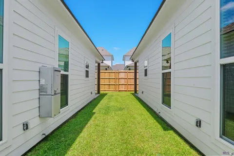 $334,900 | 7642 Trail Bend Avenue, Baton Rouge, LA 70836