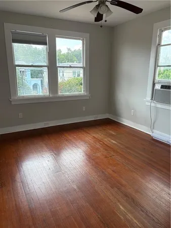 $2,400 | 2010 Broadway Street, New Orleans, LA 70118