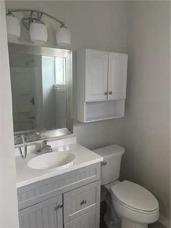 $2,400 | 2010 Broadway Street, New Orleans, LA 70118