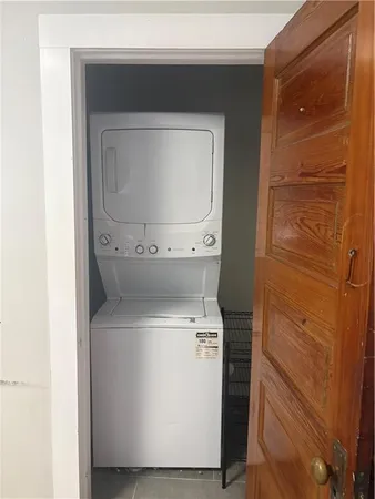 $2,400 | 2010 Broadway Street, New Orleans, LA 70118