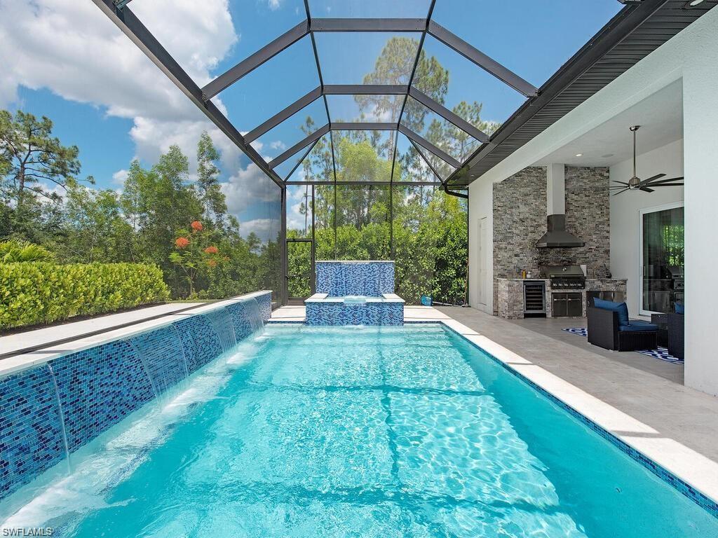 710 Soll Street Naples, FL 34109 - Photo 3 of 12 a view of an interior of the house