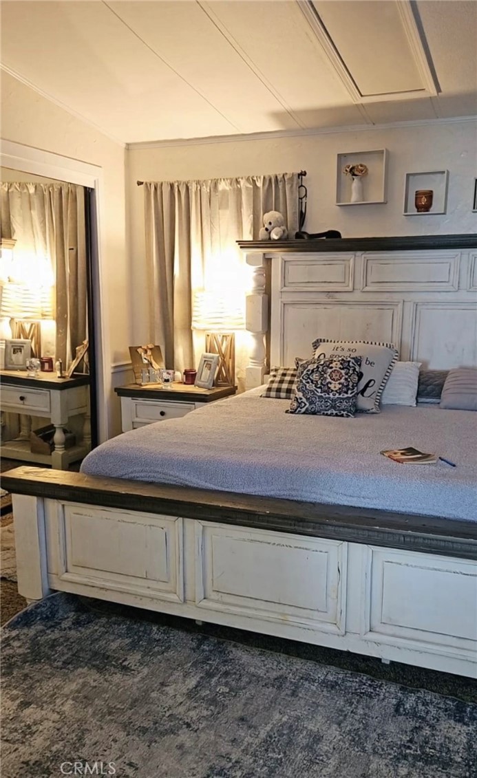 20683 Waalew Road, Unit B190 Apple Valley, CA 92307 - Photo 13 of 26 a view of living room with furniture and window