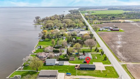 $869,000 | N8805 Lakeshore Drive, Van Dyne, WI 54979