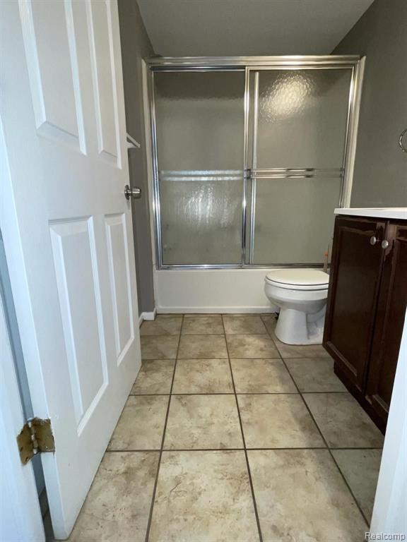 4326 Maple Street Dearborn, MI 48126 - Photo 19 of 31