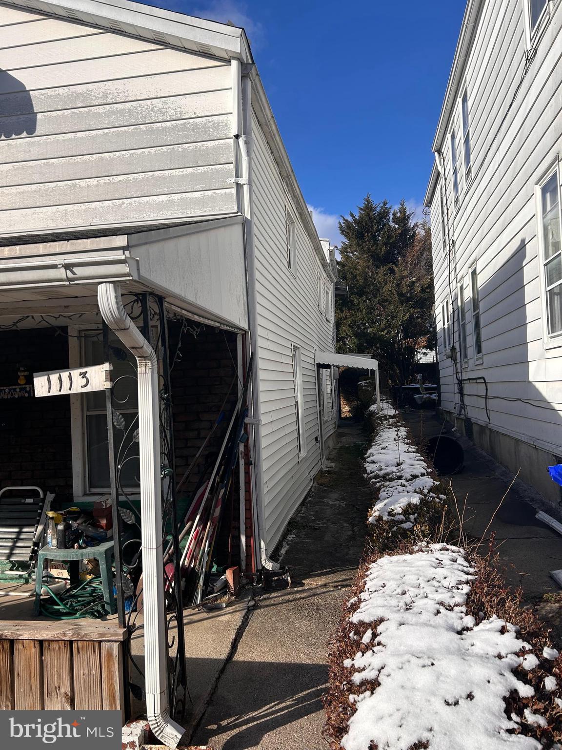 1113 Elm Street Reading, PA 19604 - Photo 3 of 25