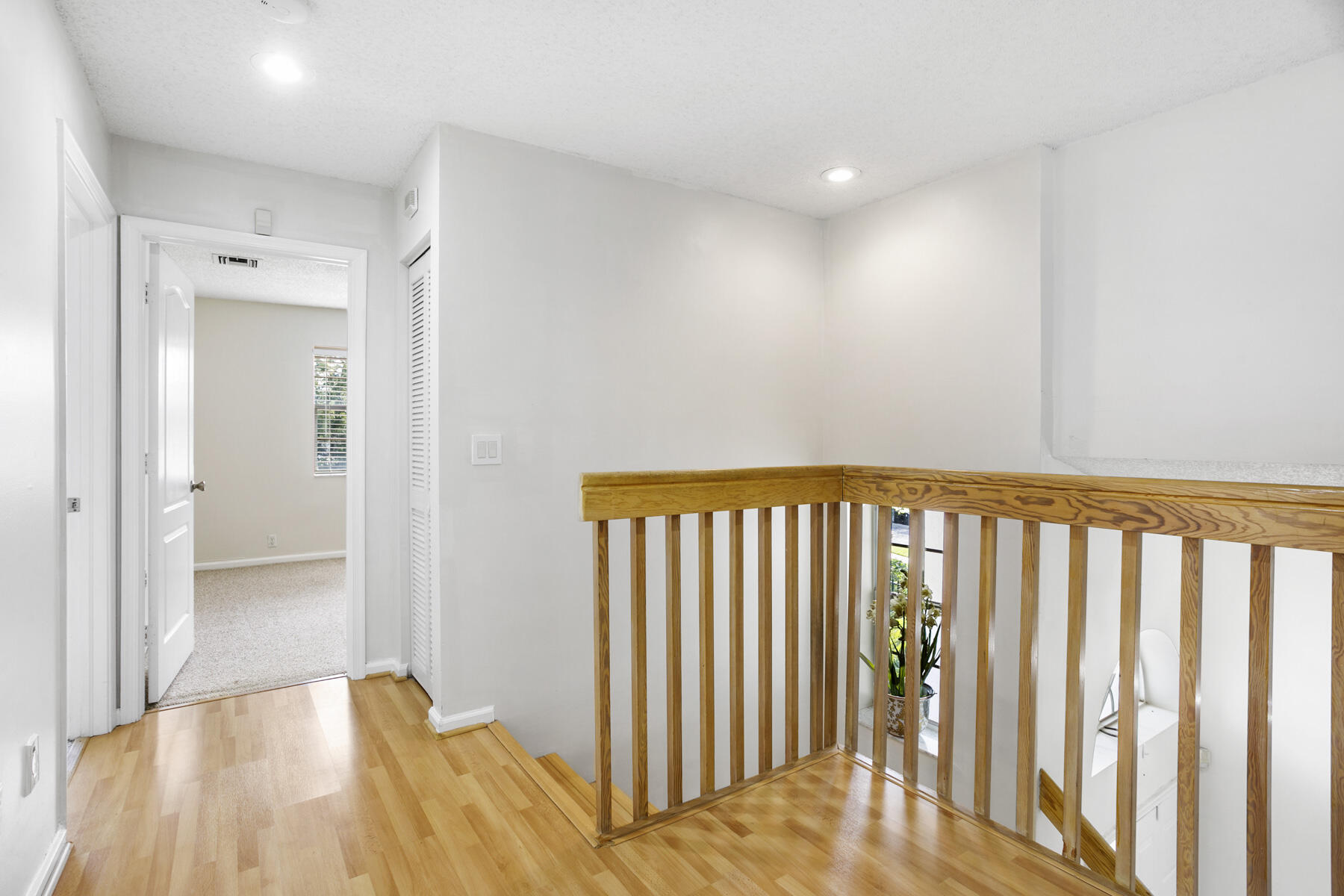 20335 Tierra Del Sol Court Boca Raton, FL 33498 - Photo 21 of 51 Upstair Landing