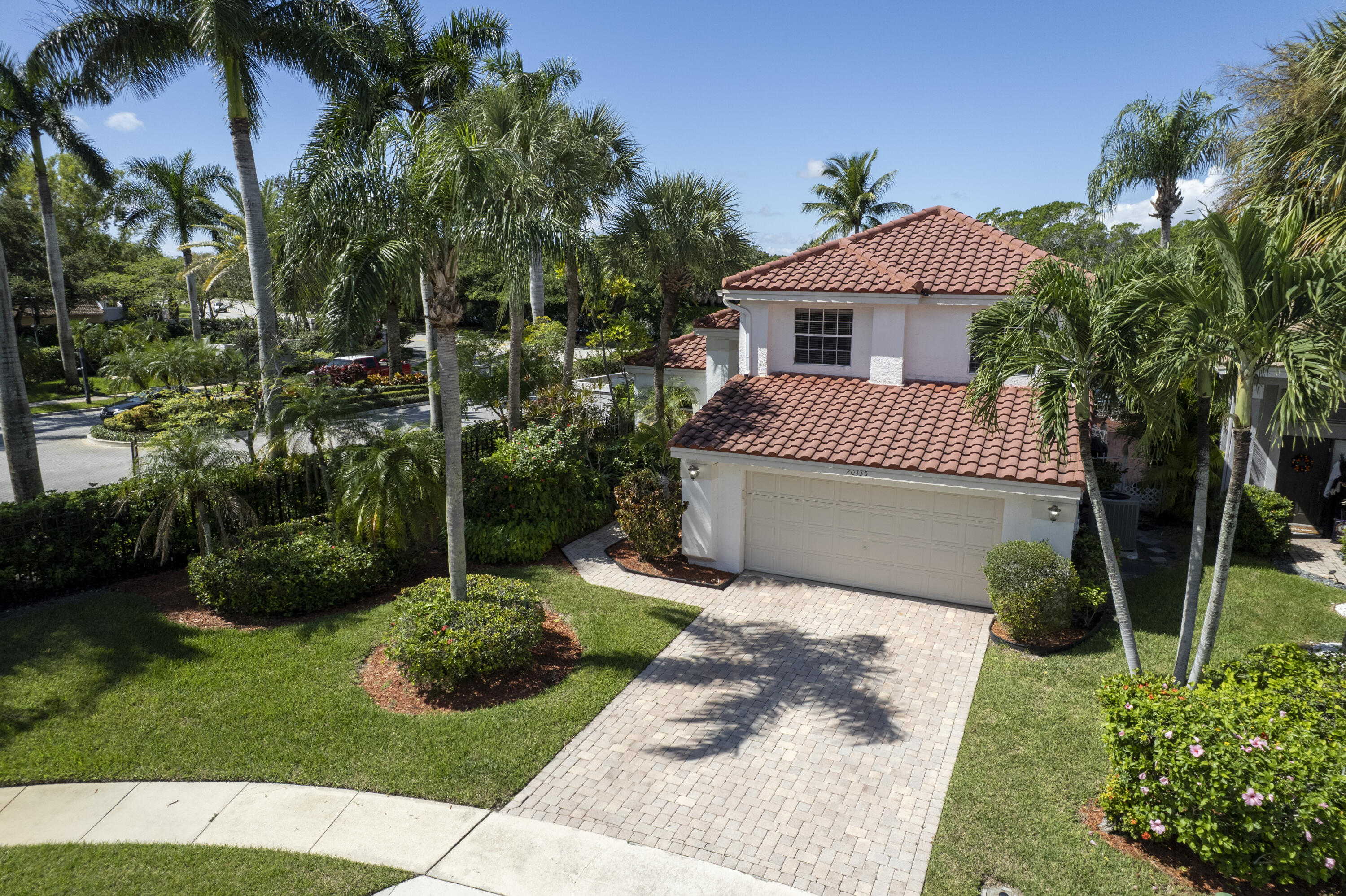 20335 Tierra Del Sol Court Boca Raton, FL 33498 - Photo 33 of 51 Front of House