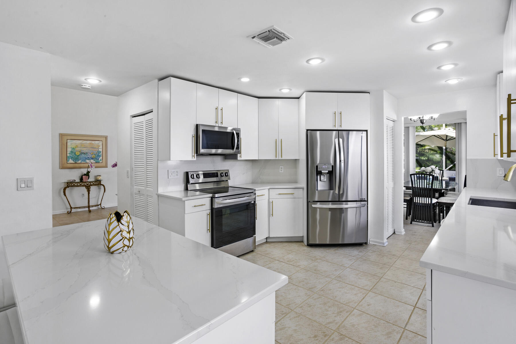 20335 Tierra Del Sol Court Boca Raton, FL 33498 - Photo 9 of 51 Kitchen
