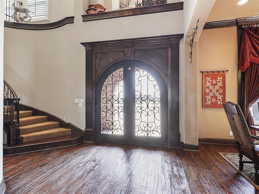 1200 McReynolds Road Sanger, TX 76266 - Photo 6 of 20 a view of front door with wooden floor