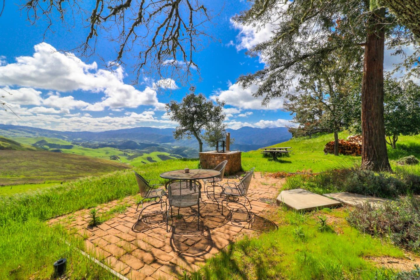 500 El Caminito Road Carmel Valley, CA 93924 - Photo 7 of 105