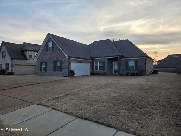 $349,900 | 1107 Sabrina Drive, Hernando, MS 38632