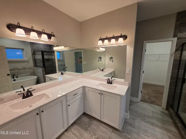 $349,900 | 1107 Sabrina Drive, Hernando, MS 38632