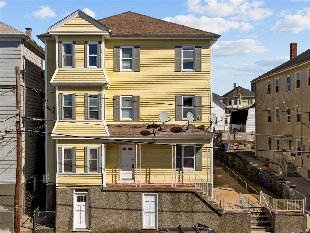 52 Pitman Street Fall River, MA 02723 - Photo 2 of 32