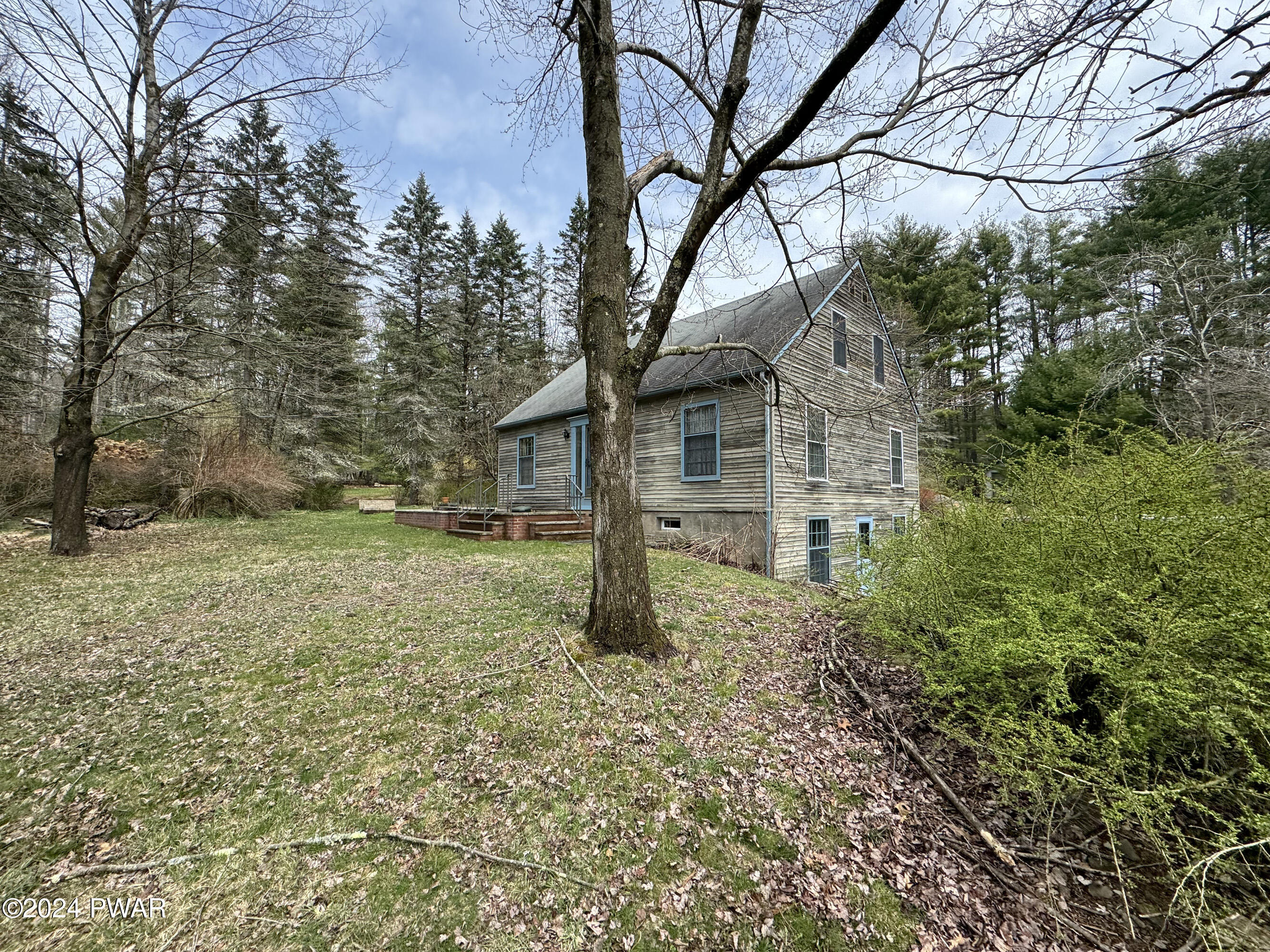 113 Hendricks Road Hawley, PA 18428 - Photo 23 of 31 Gallery Image 23