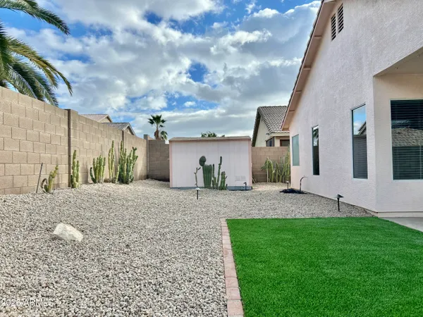$2,095 | 9750 East Kiva Avenue, Mesa, AZ 85209