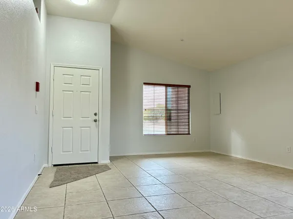 $2,095 | 9750 East Kiva Avenue, Mesa, AZ 85209