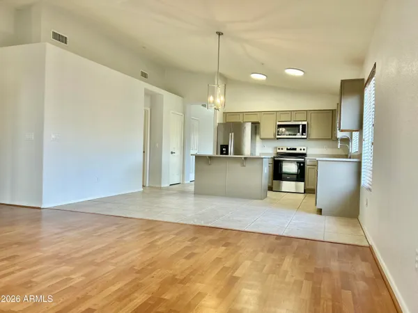 $2,095 | 9750 East Kiva Avenue, Mesa, AZ 85209