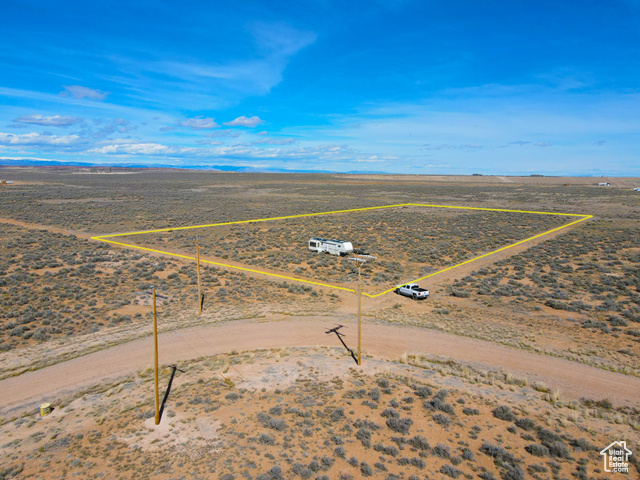 6000 South Well Road East, Unit 6 Duchesne, UT 84021 - Photo 2 of 12 Overview of rural landscape with property boundaries highlighted